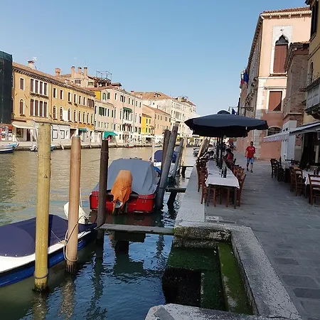 Ca' Fondamenta Pensión